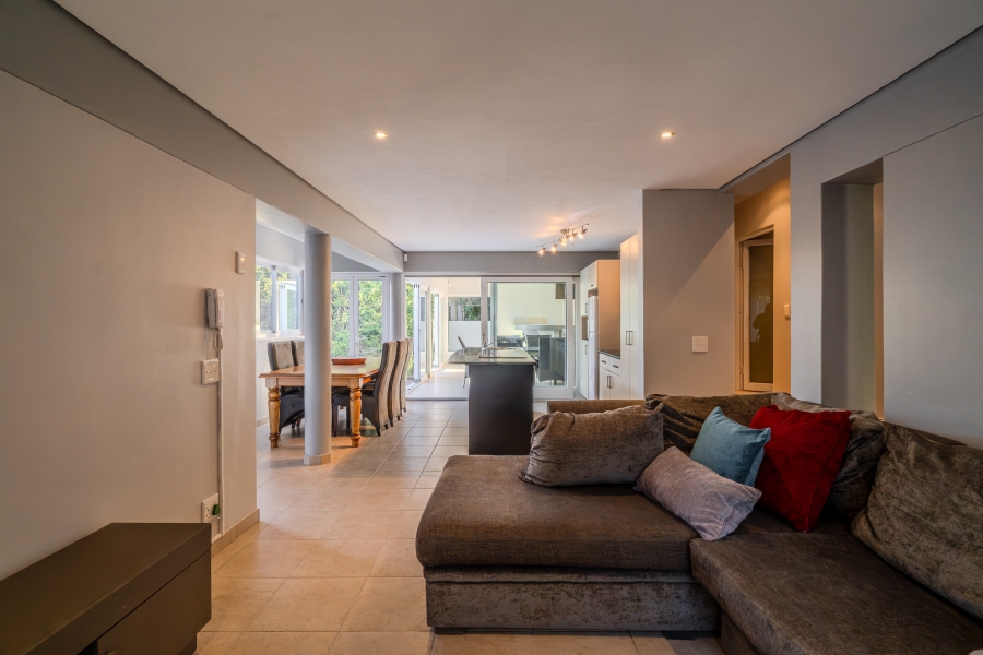 7 Bedroom Property for Sale in Camps Bay Western Cape